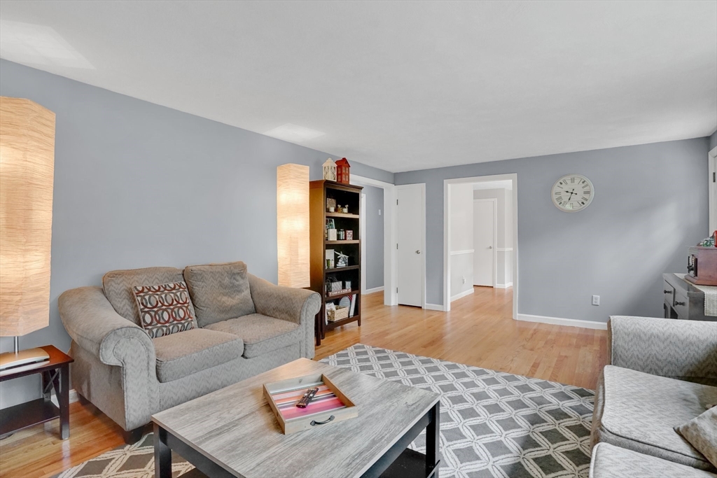 389 Porter Road East Longmeadow, MA 01028 - Photo 16 of 33 Gallery Image 16