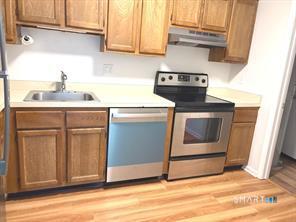 25 Padanaram Road, Unit 76 Danbury, CT 06811 - Photo 6 of 12