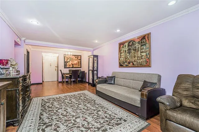 $279,998 | 2711 Avenue X, Unit 2G | Sheepshead Bay