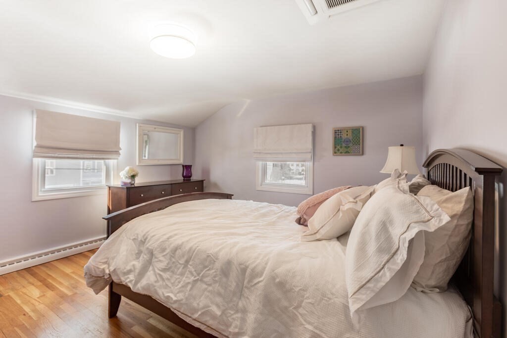 23 Hanford Road Stoneham, MA 02180 - Photo 19 of 35