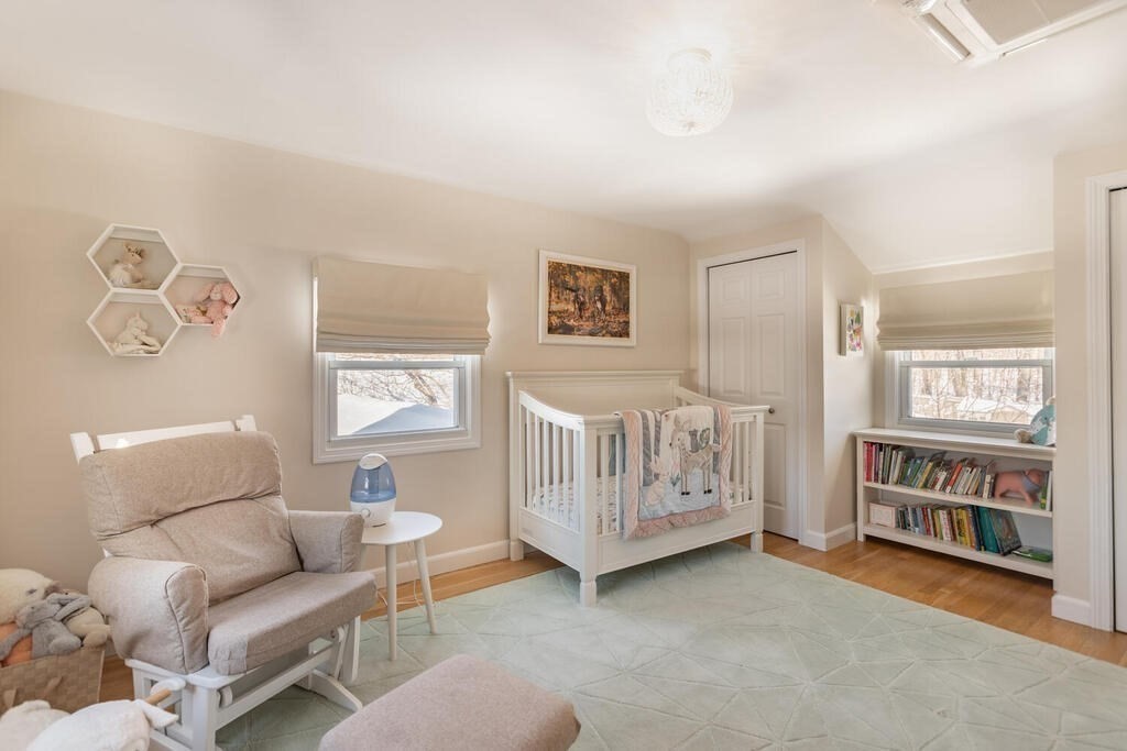 23 Hanford Road Stoneham, MA 02180 - Photo 21 of 35