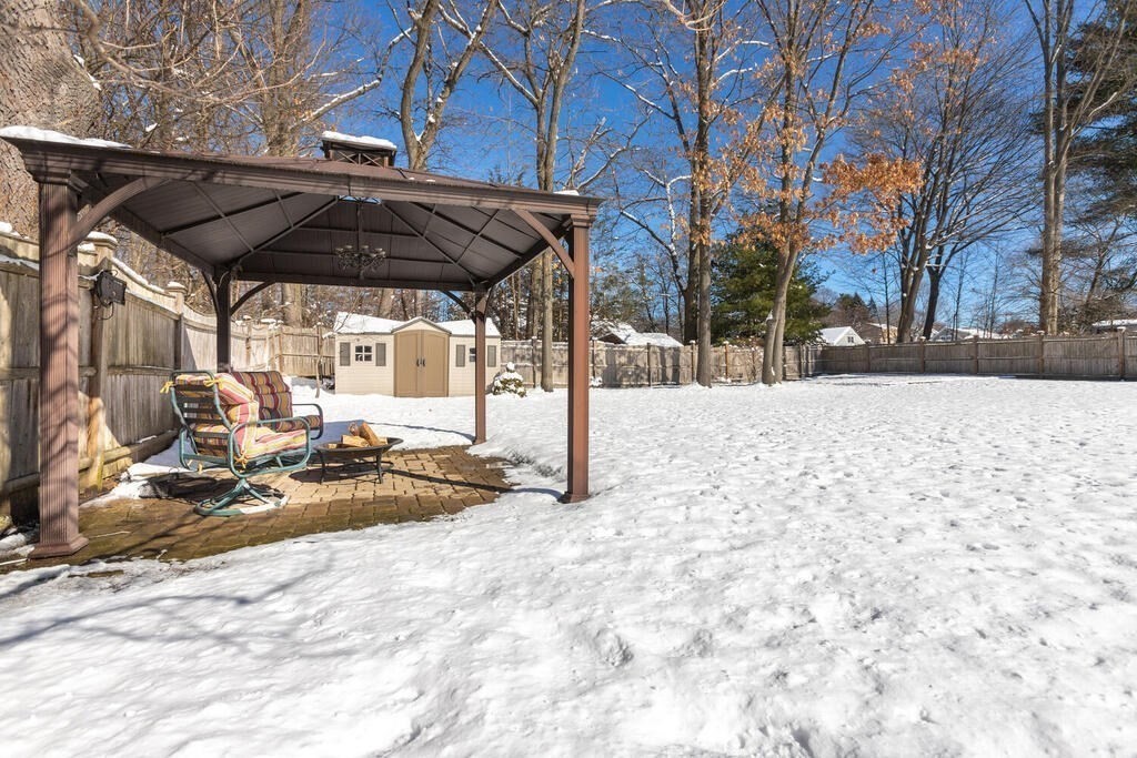 23 Hanford Road Stoneham, MA 02180 - Photo 29 of 35