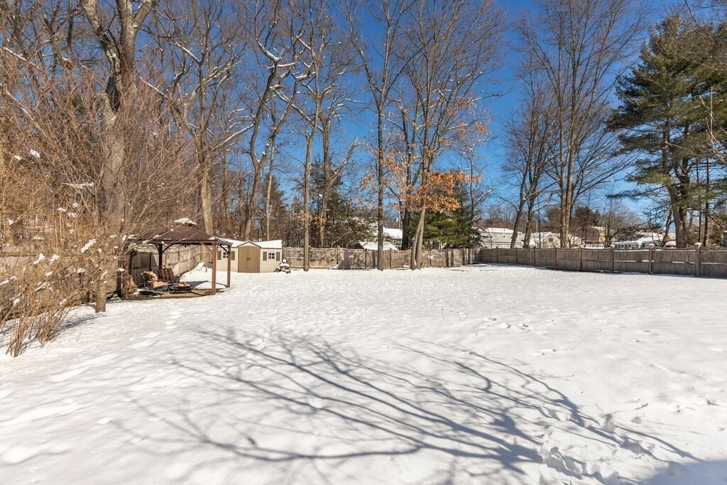 23 Hanford Road Stoneham, MA 02180 - Photo 32 of 35