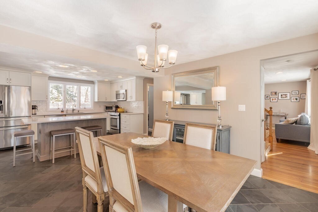 23 Hanford Road Stoneham, MA 02180 - Photo 7 of 35