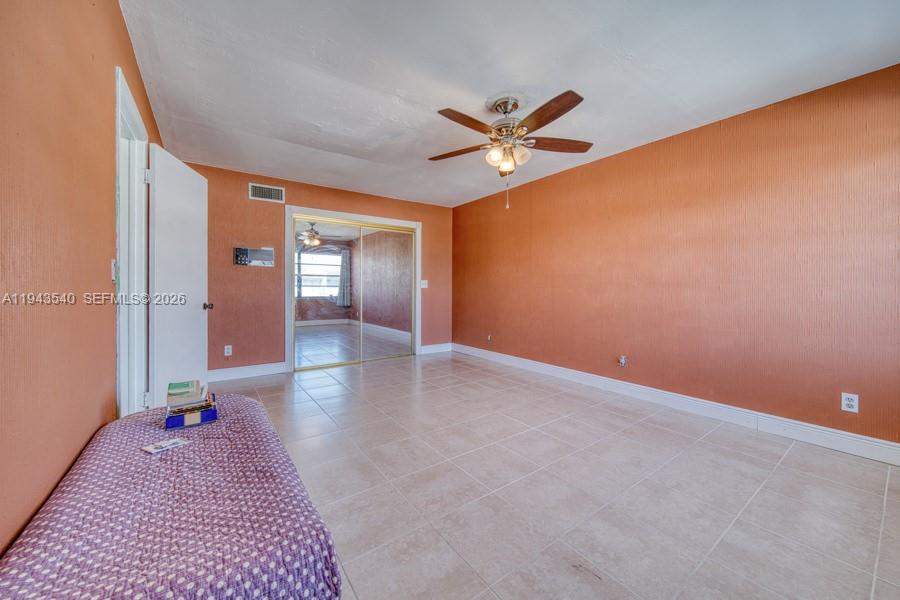 10920 Southwest 71st Street Miami, FL 33173 - Photo 15 of 21