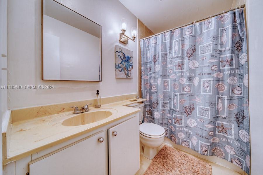 10920 Southwest 71st Street Miami, FL 33173 - Photo 7 of 21