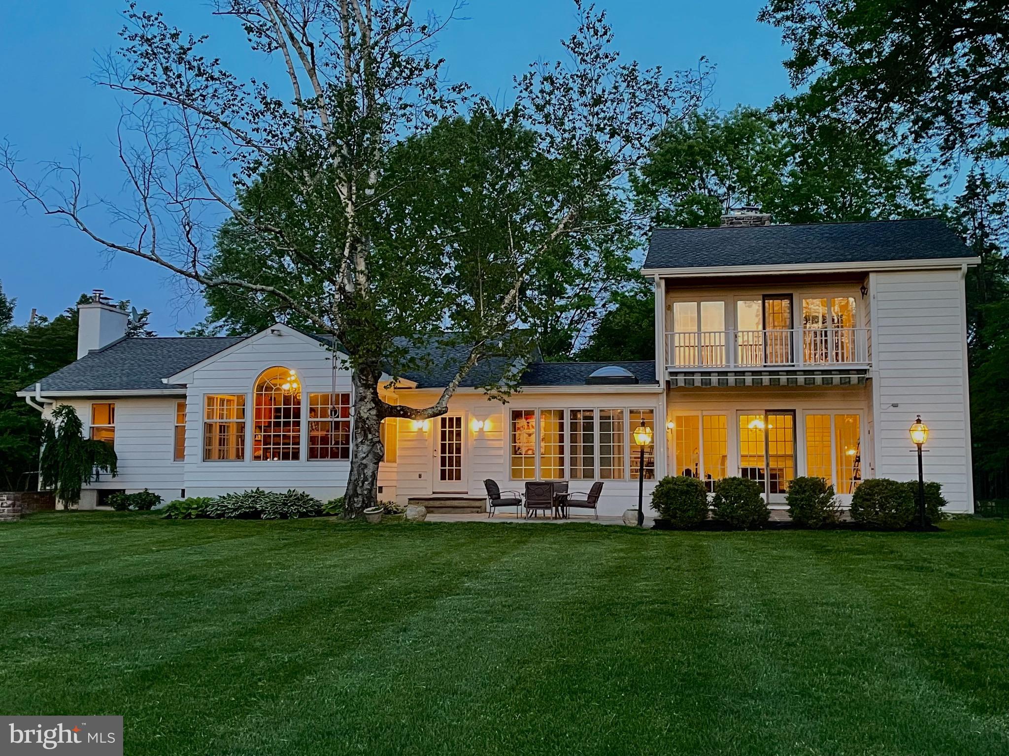 6171 Lower York Road New Hope, PA 18938 - Photo 38 of 39 Sunset at Casa Blanca