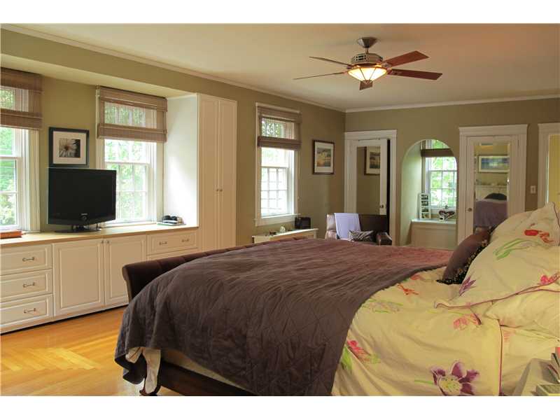 14 Alfred Stone Road Providence, RI 02906 - Photo 17 of 25 Master Bedroom.