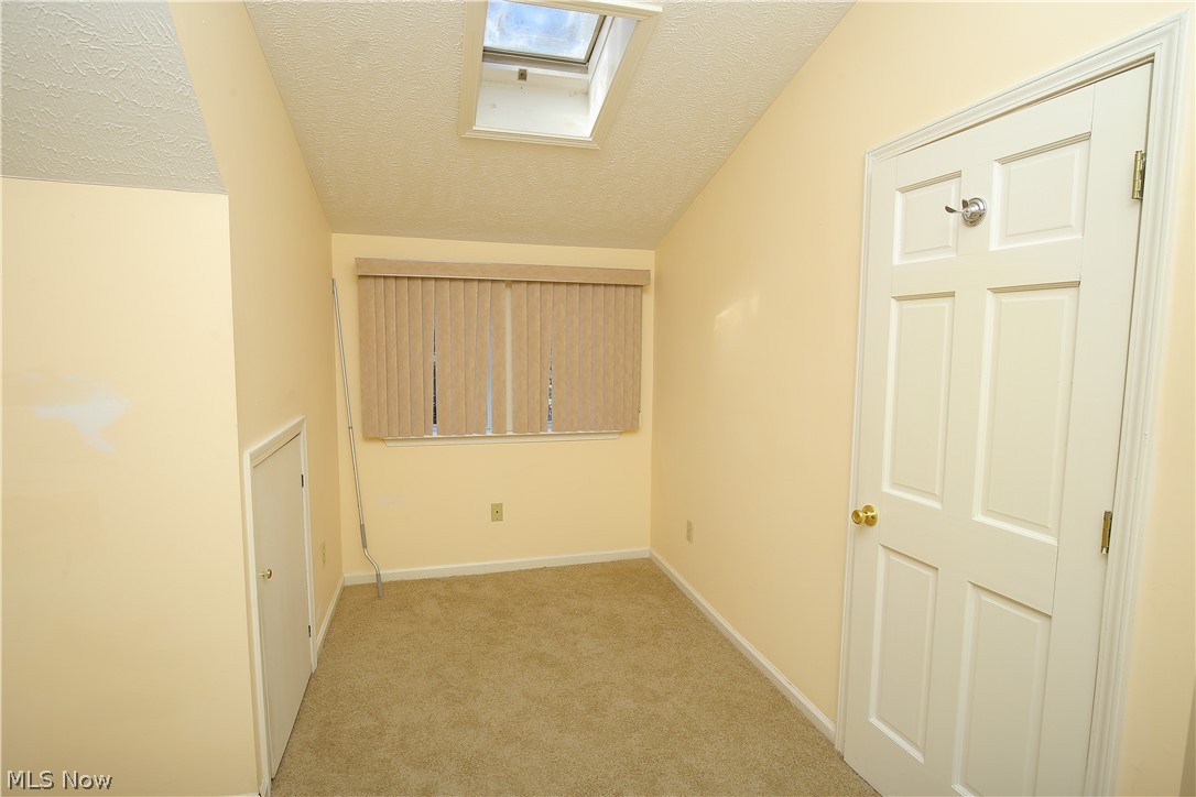 3262 Yorkshire Road Cleveland, OH 44118 - Photo 20 of 26 Gallery Image 20