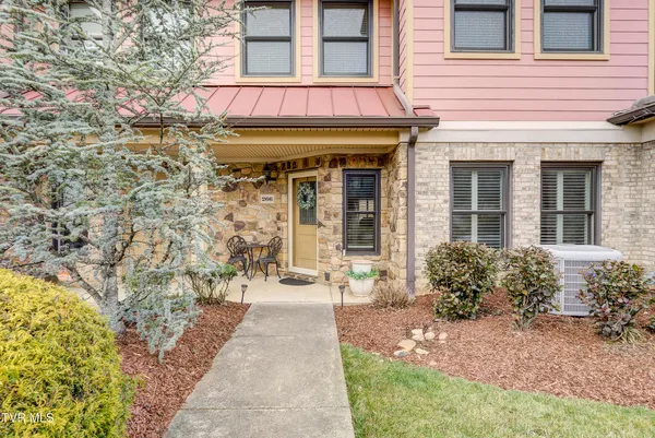 $334,900 | 266 Westshore Pointe, Unit 6C, Johnson City, TN 37601