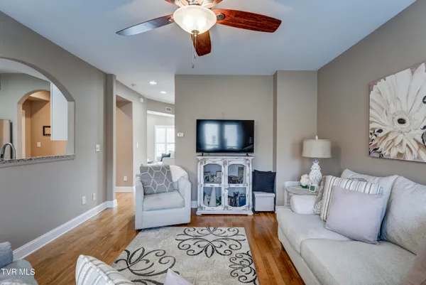$334,900 | 266 Westshore Pointe, Unit 6C, Johnson City, TN 37601