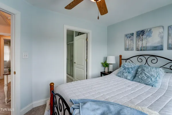 $334,900 | 266 Westshore Pointe, Unit 6C, Johnson City, TN 37601