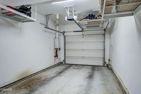 $334,900 | 266 Westshore Pointe, Unit 6C, Johnson City, TN 37601