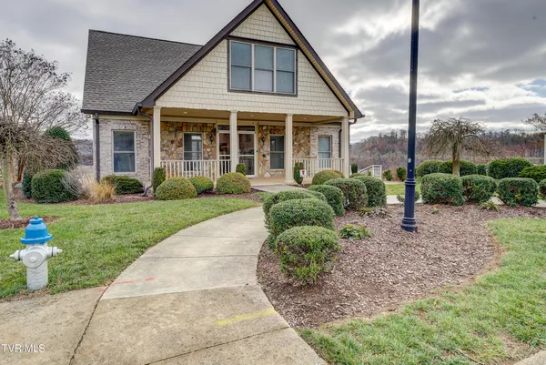 $334,900 | 266 Westshore Pointe, Unit 6C, Johnson City, TN 37601