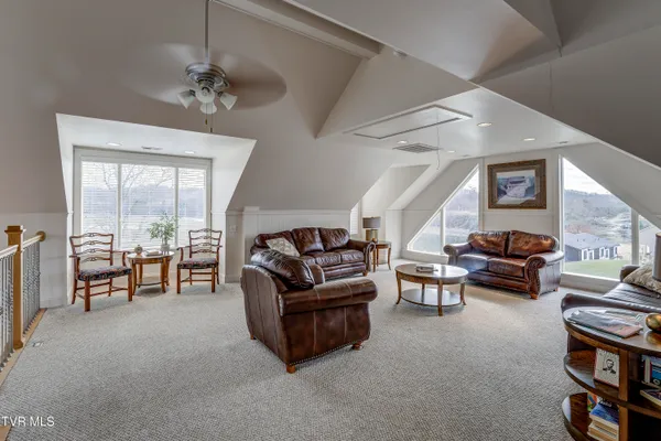 $334,900 | 266 Westshore Pointe, Unit 6C, Johnson City, TN 37601