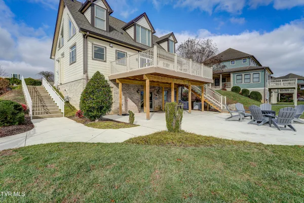 $334,900 | 266 Westshore Pointe, Unit 6C, Johnson City, TN 37601