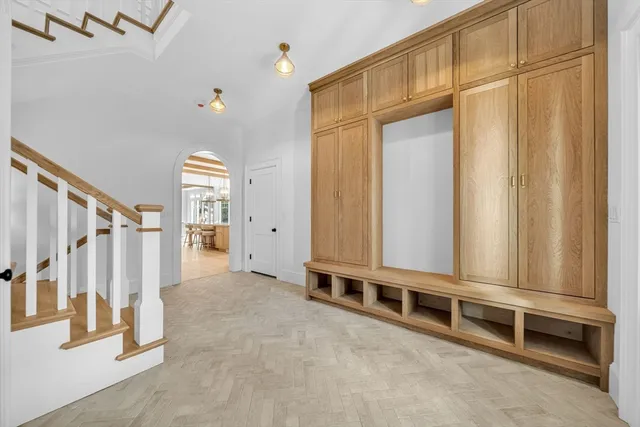 $7,995,000 | 222 Grove Street, Wellesley, MA 02482