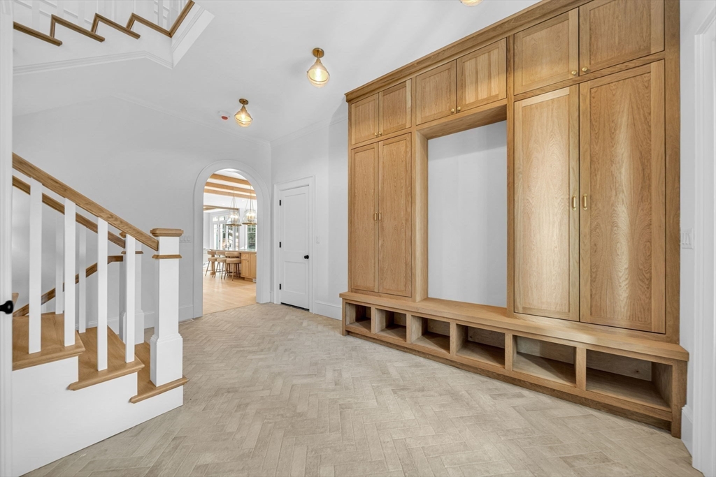 222 Grove Street Wellesley, MA 02482 - Photo 15 of 42