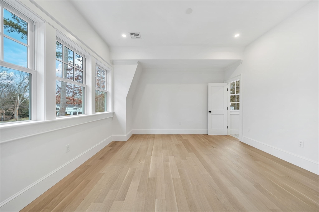 222 Grove Street Wellesley, MA 02482 - Photo 27 of 41