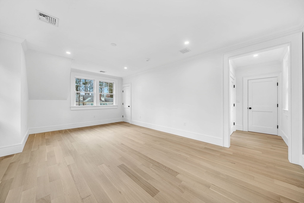 222 Grove Street Wellesley, MA 02482 - Photo 31 of 42