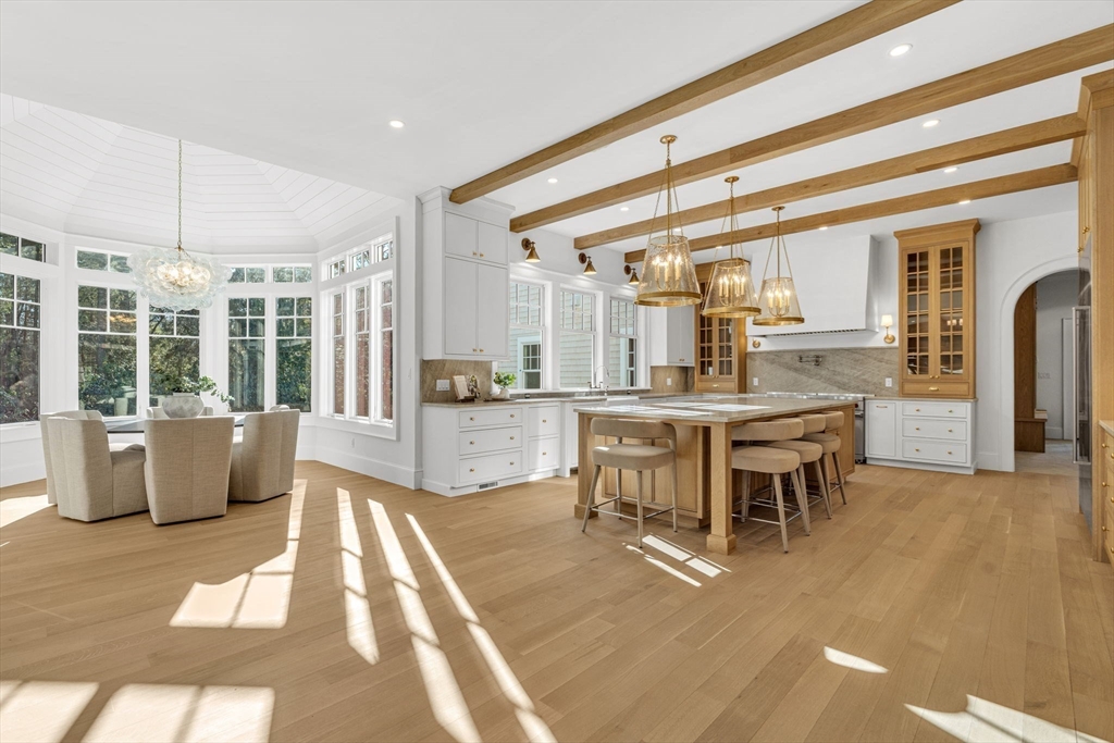 222 Grove Street Wellesley, MA 02482 - Photo 9 of 42