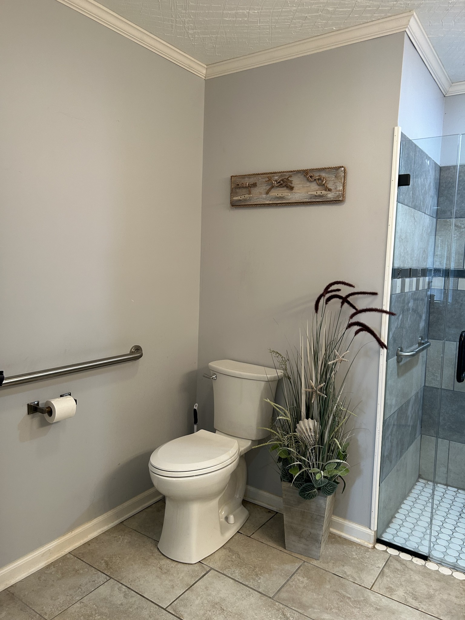 1680 Bertha Owen Road Morrison, TN 37357 - Photo 29 of 67 a bathroom with a toilet and a shower