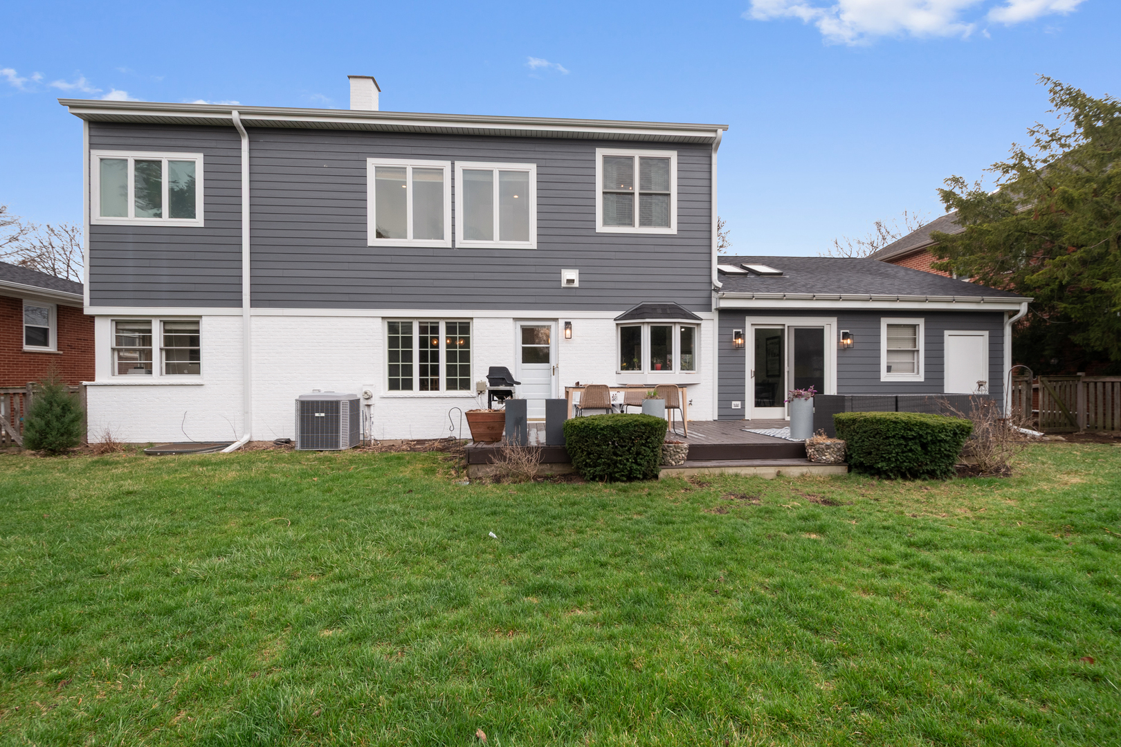 160 East Lahon Street Park Ridge, IL 60068 - Photo 37 of 41