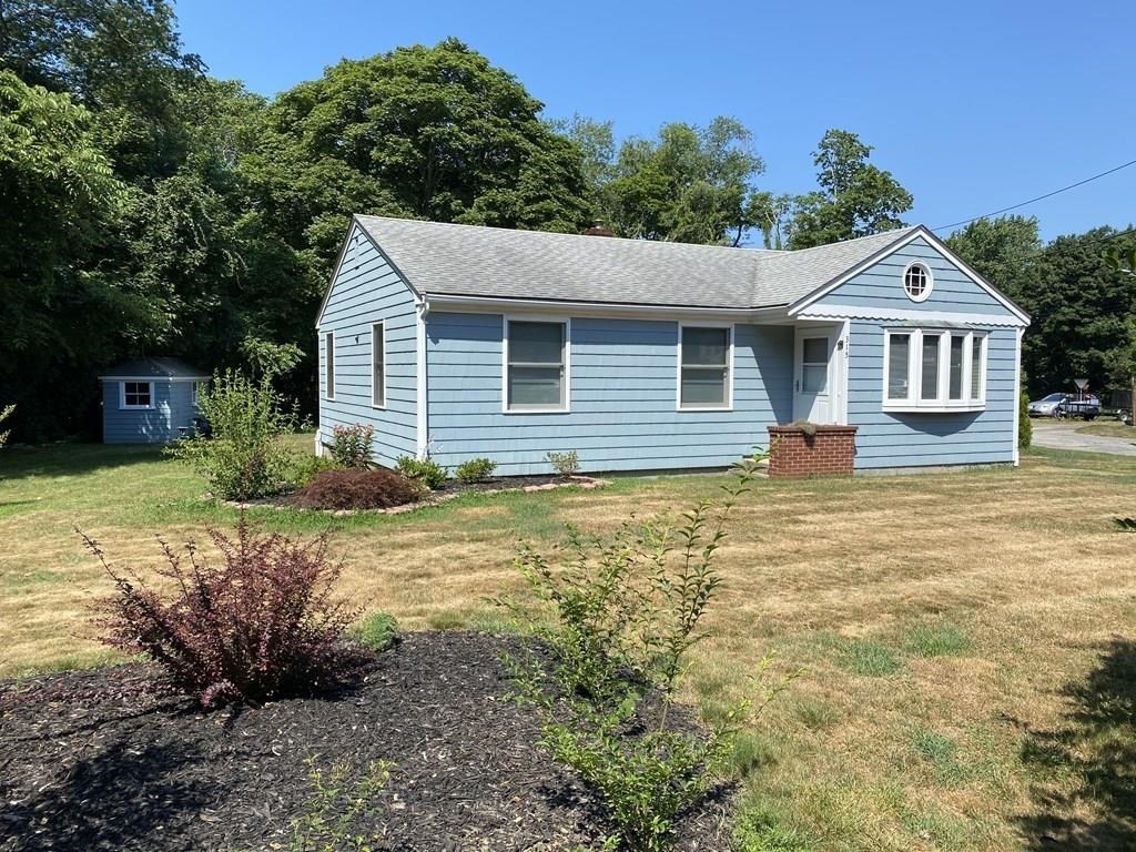315 Stafford Road Tiverton, RI 02878 - Photo 1 of 8 Gallery Image 1