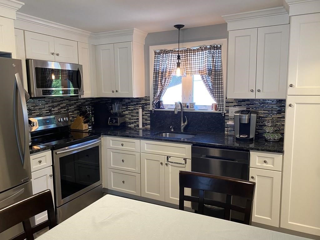 315 Stafford Road Tiverton, RI 02878 - Photo 2 of 8 Gallery Image 2