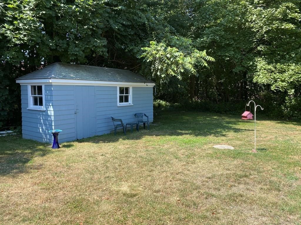 315 Stafford Road Tiverton, RI 02878 - Photo 6 of 8 Gallery Image 6