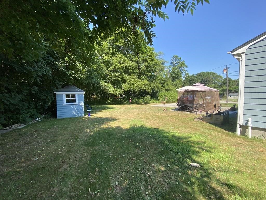 315 Stafford Road Tiverton, RI 02878 - Photo 7 of 8 Gallery Image 7