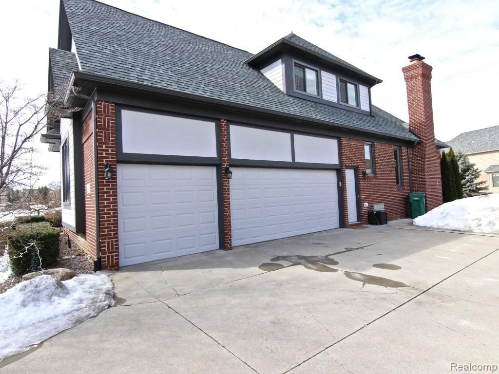 3856 Elk Drive Rochester, MI 48306 - Photo 3 of 71 IMG_0729.jpg