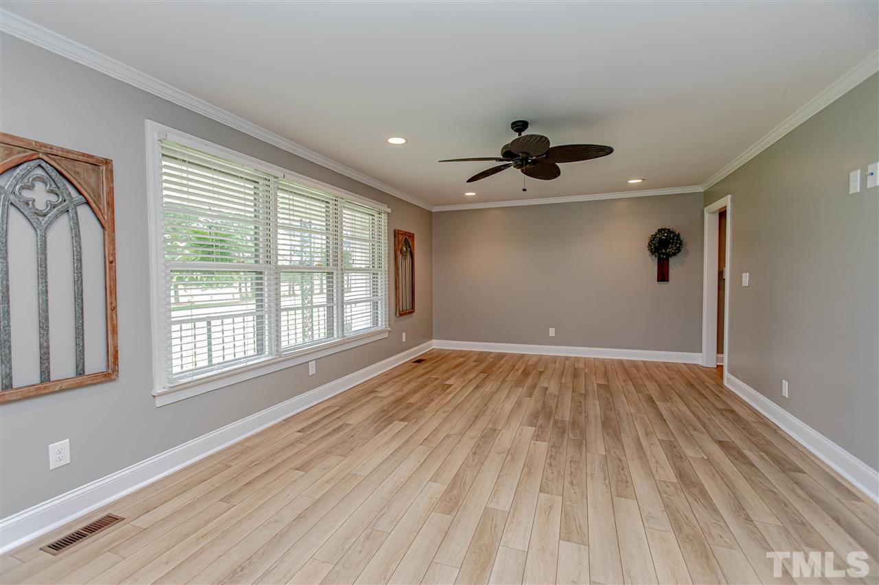 974 Cooke Road Louisburg, NC 27549 - Photo 4 of 30 Gallery Image 4