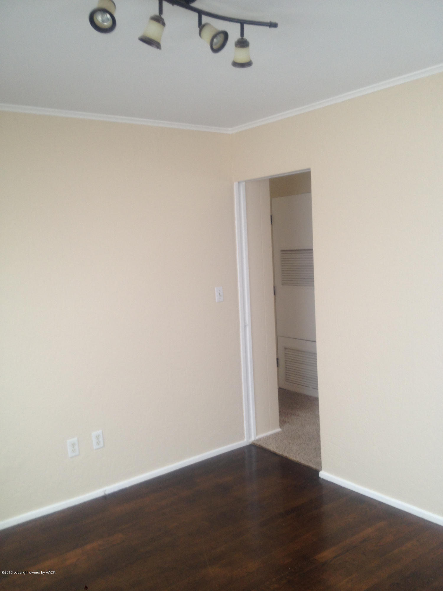 5217 Parker Street Amarillo, TX 79110 - Photo 13 of 17 Bedroom 2 second view