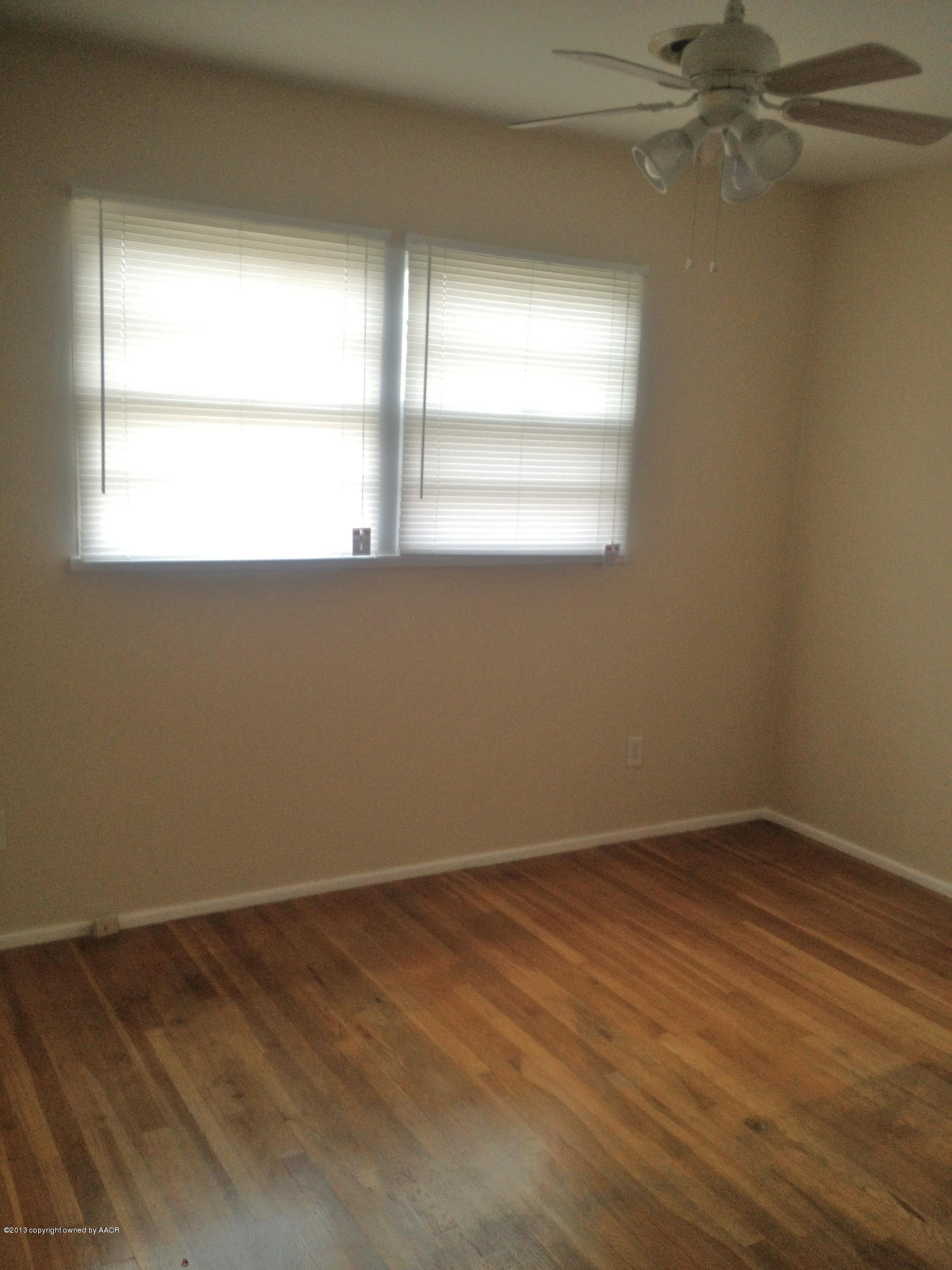 5217 Parker Street Amarillo, TX 79110 - Photo 15 of 17 Bedroom 3