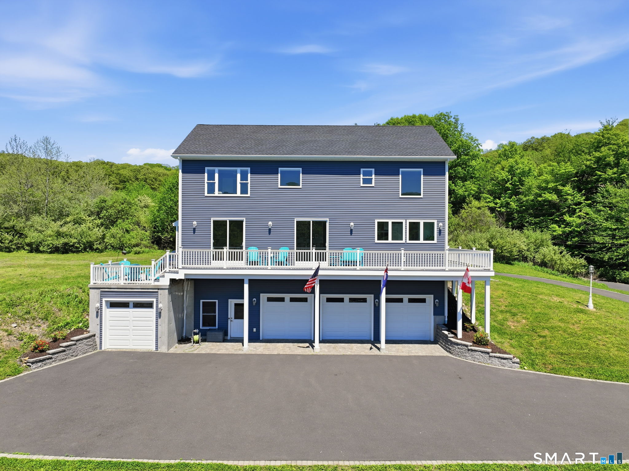 8 Buckingham Road Derby, CT 06418 - Photo 30 of 40