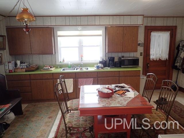 E4364 Orchard Road Ironwood, MI 49938 - Photo 2 of 23
