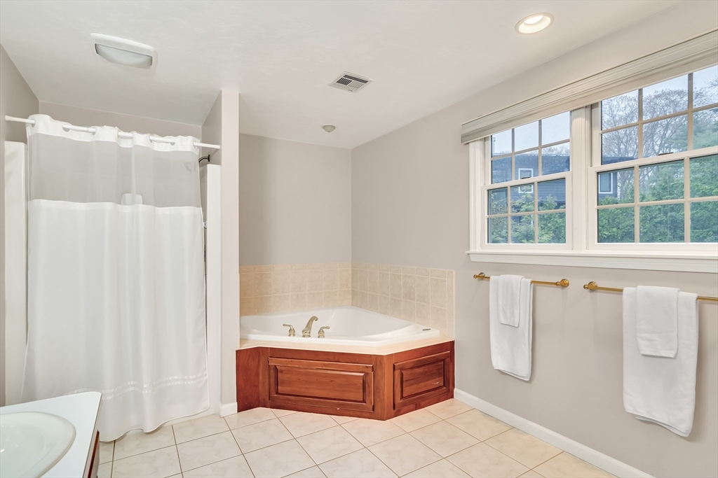 46 Holmes Street Needham, MA 02492 - Photo 20 of 36