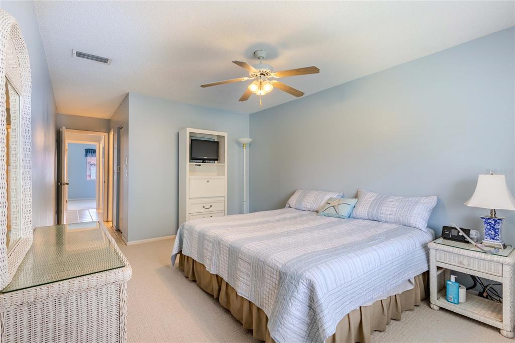 1640 Stickney Point Road, Unit 201 Sarasota, FL 34231 - Photo 23 of 89