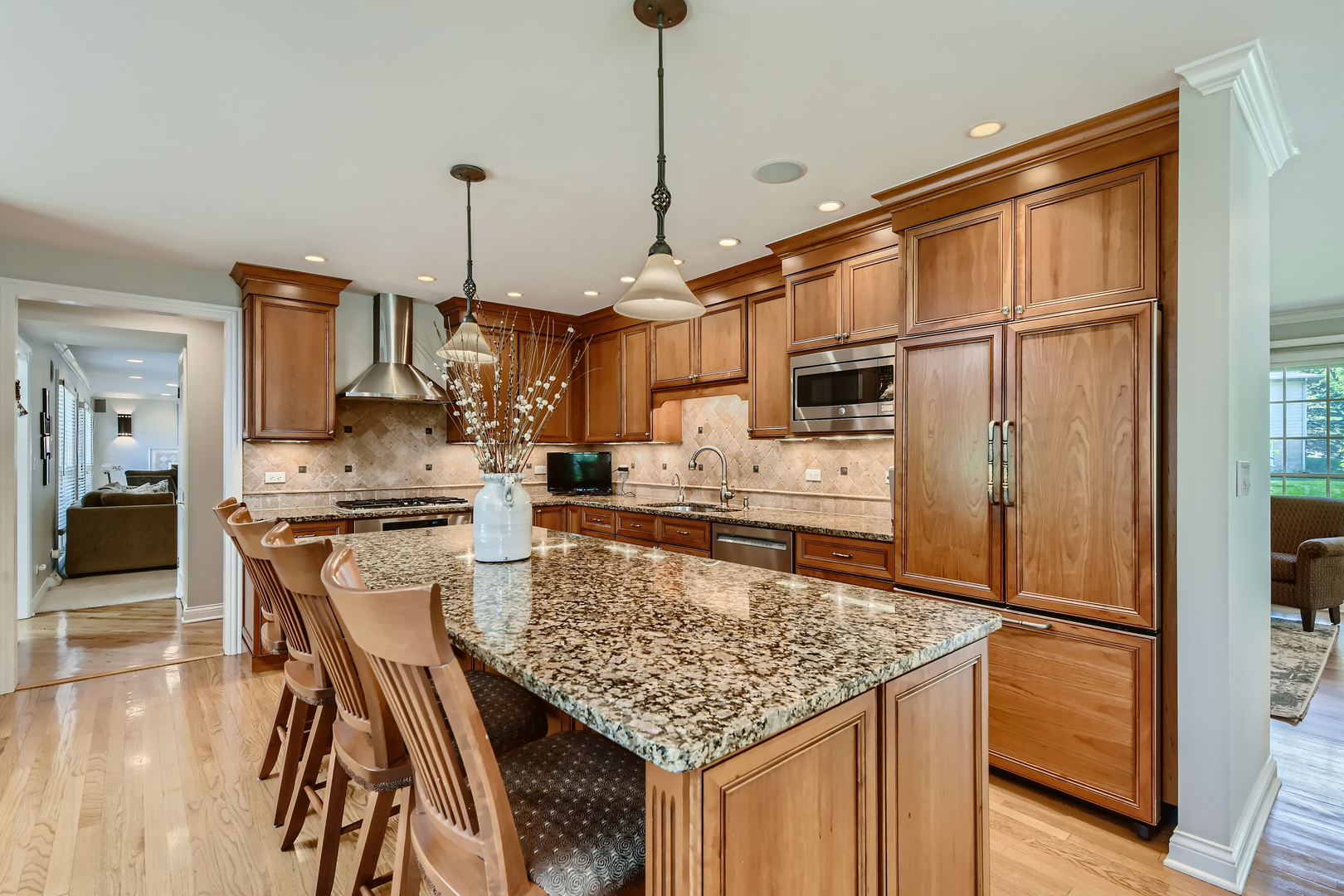 506 Warwick Road Deerfield, IL 60015 - Photo 7 of 34