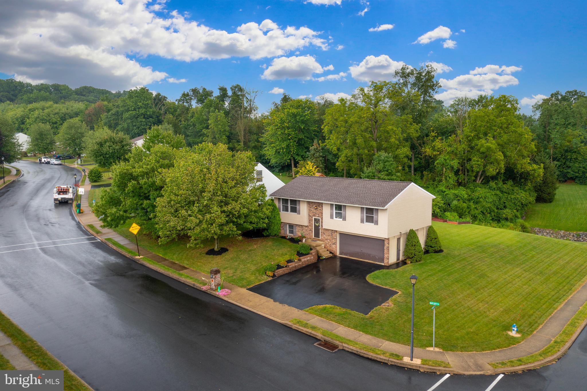 58 Hayloft Road Denver, PA 17517 - Photo 1 of 50 Gallery Image 1