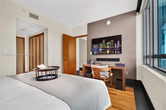 $2,375,000 | 101 20th Street, Unit 1803, Miami Beach, FL 33139