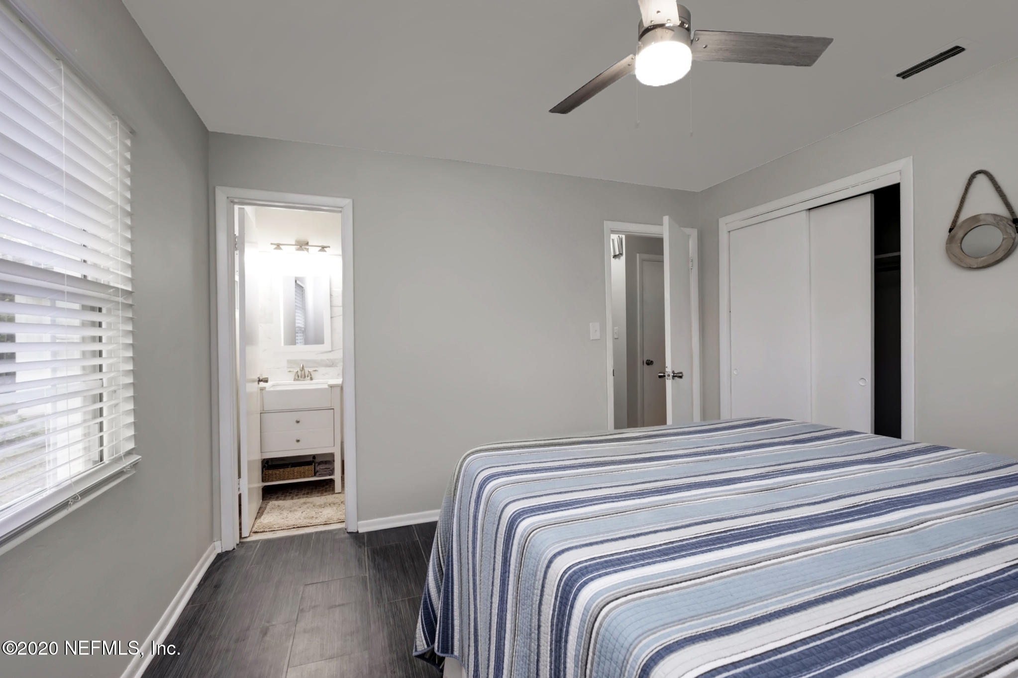 7220 Old Kings Road South Jacksonville, FL 32217 - Photo 17 of 27 Master suite w/ Private Bath