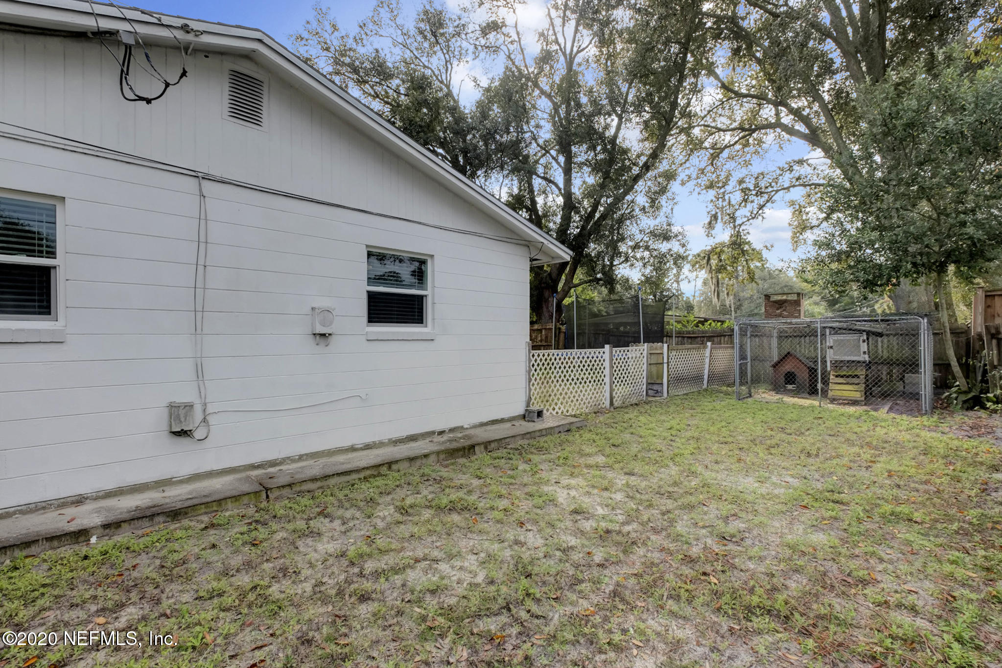 7220 Old Kings Road South Jacksonville, FL 32217 - Photo 27 of 27 Side fenced area
