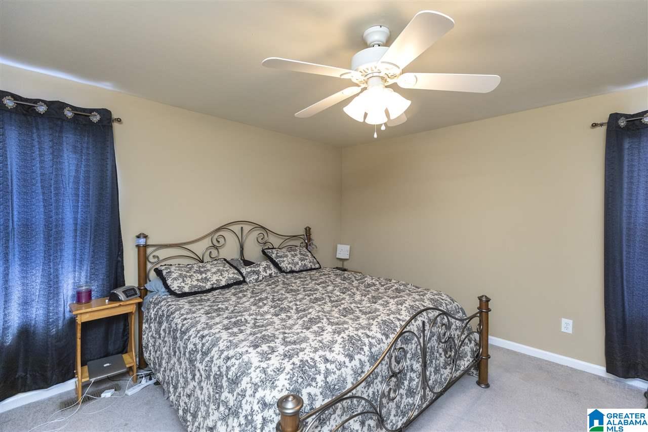 160 Hidden Ridge Drive Odenville, AL 35120 - Photo 15 of 29