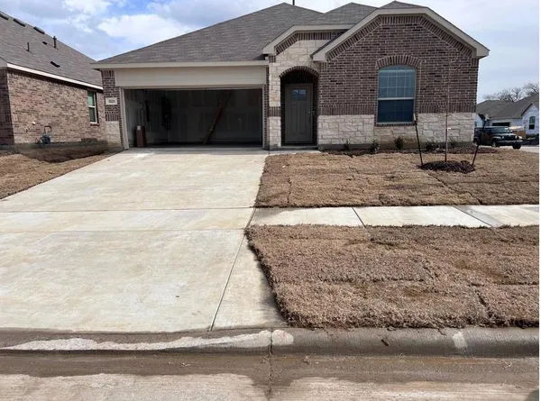 $2,090 | 1221 Flameleaf Drive, Princeton, TX 75407