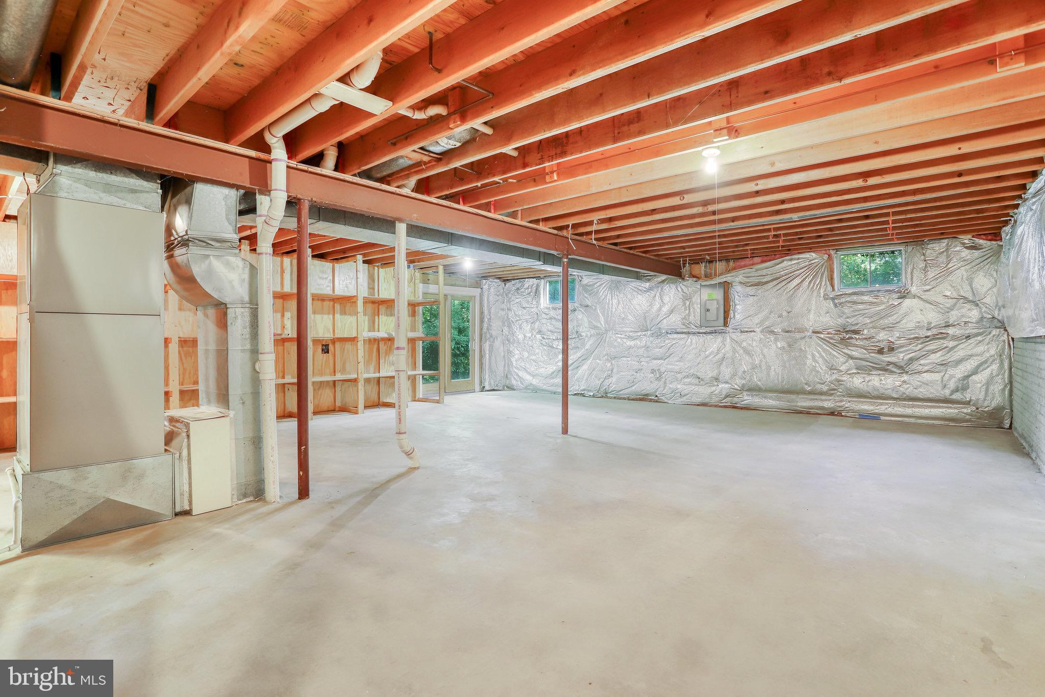 7852 Roundabout Way Springfield, VA 22153 - Photo 54 of 59 Perfect Footprint to Expand Living Area