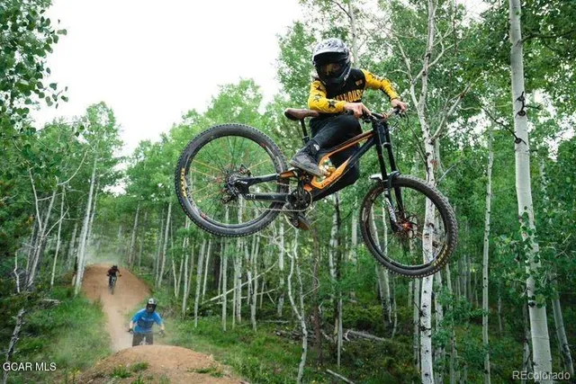 $4,900,000 | Wranglers Court, Granby, CO 80446