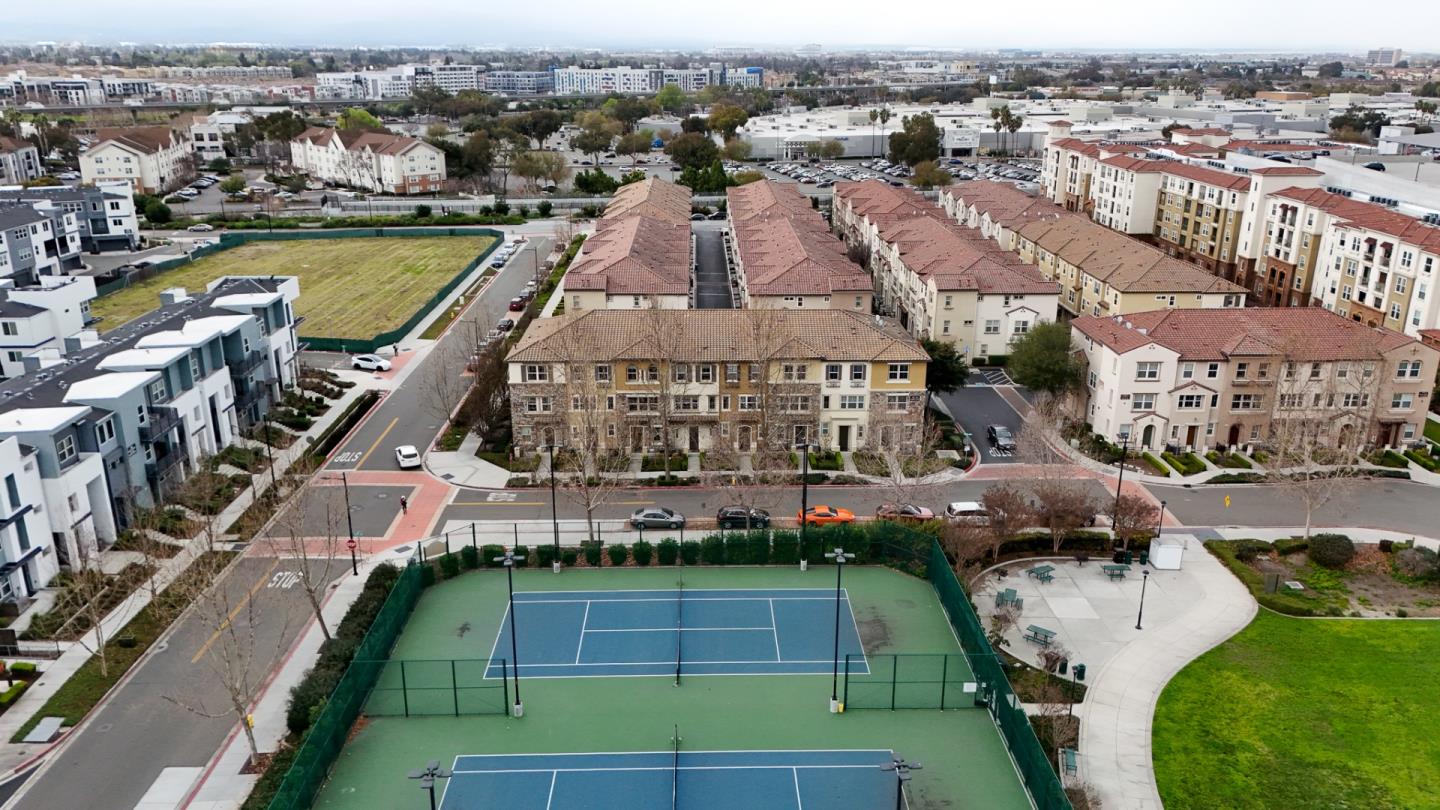 1365 Merry Loop Milpitas, CA 95035 - Photo 40 of 47