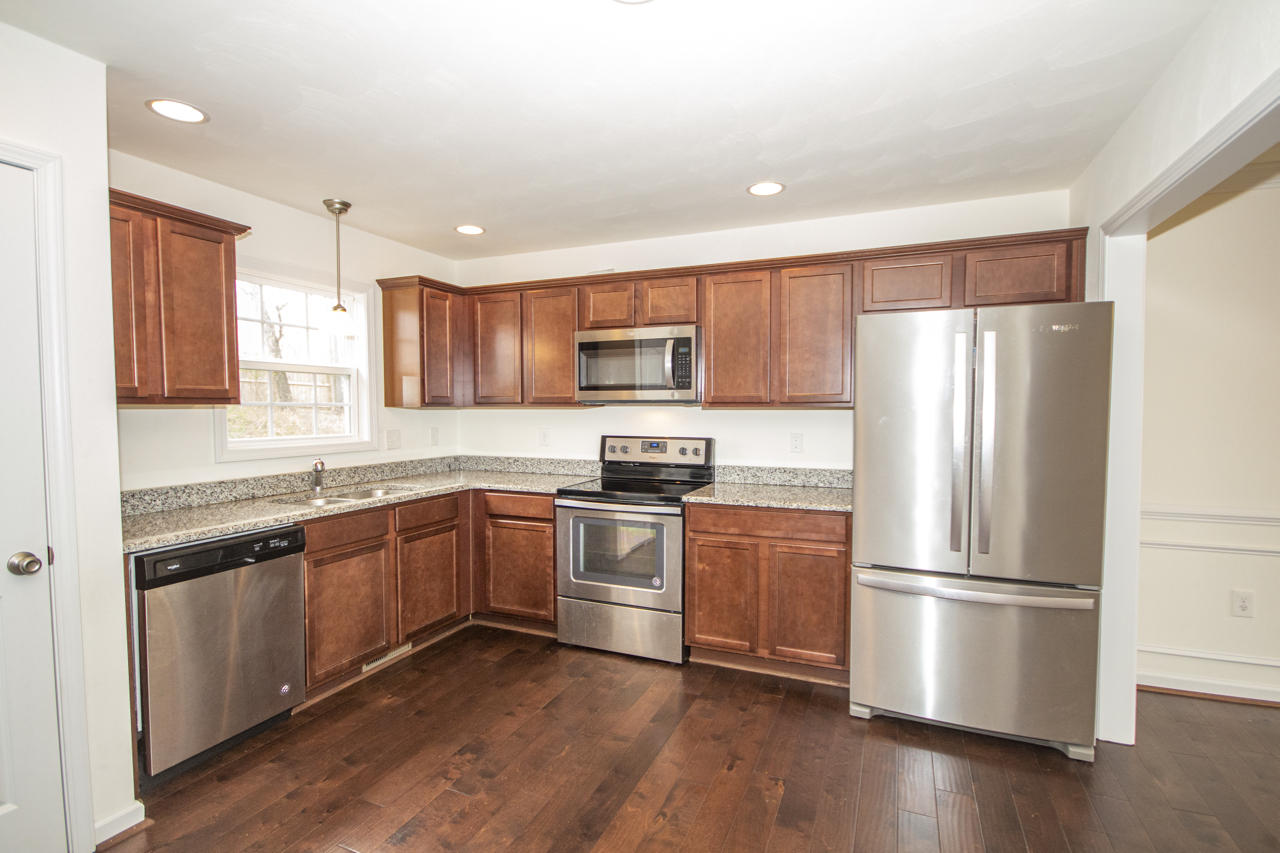 506 Cambridge Ct Road Vinton, VA 24179 - Photo 18 of 29 Cambridge - 22